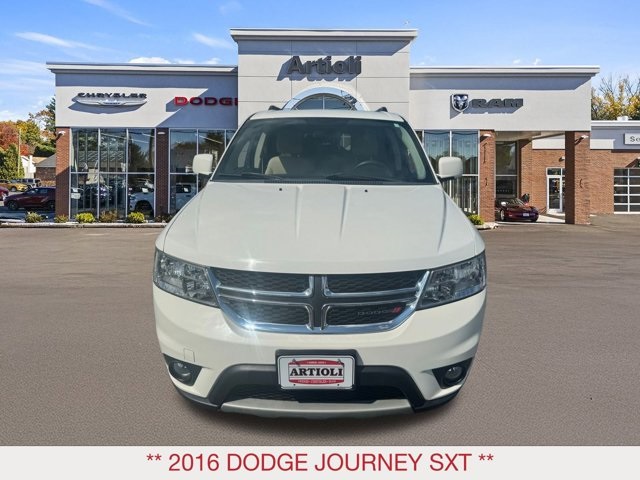 2016 Dodge Journey SXT photo 2