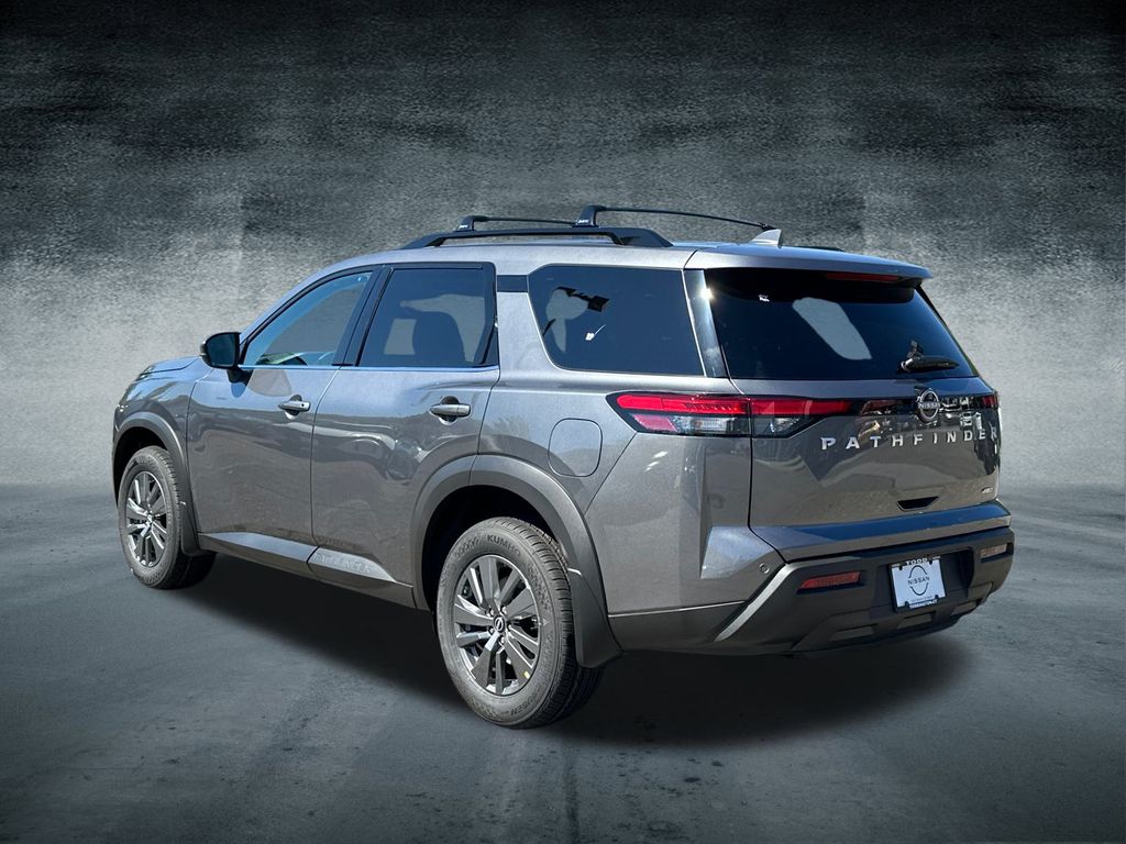 2025 Nissan Pathfinder SV photo 2