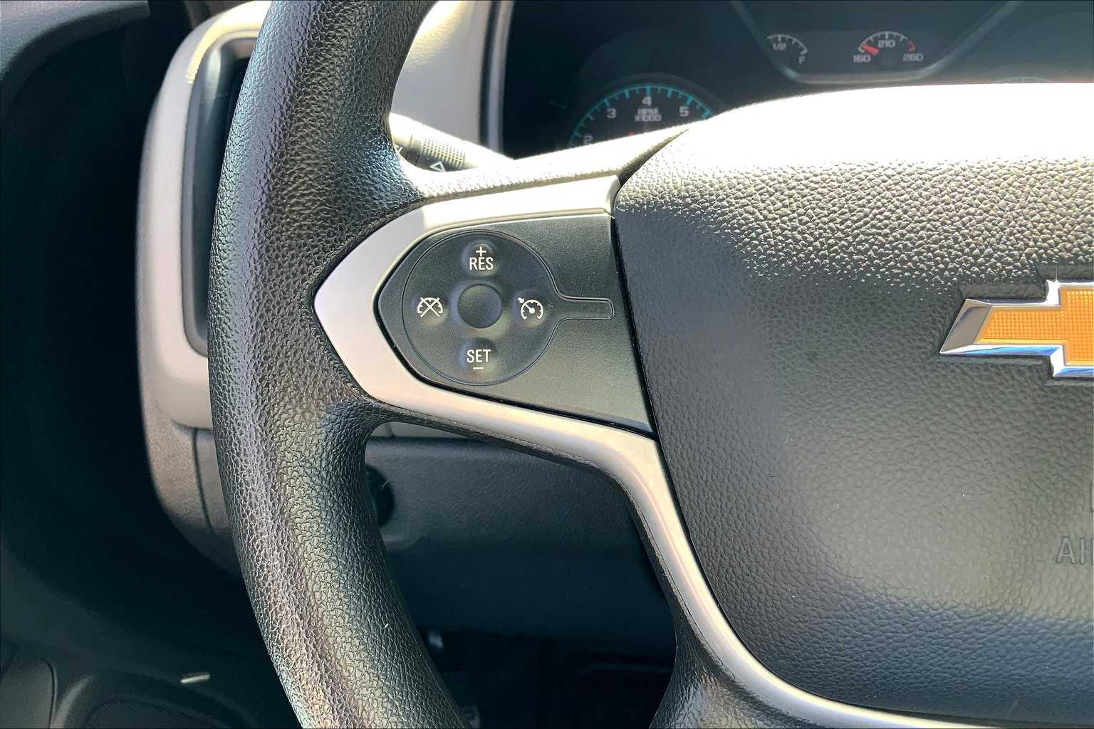 2015 Chevrolet Colorado Base photo 23
