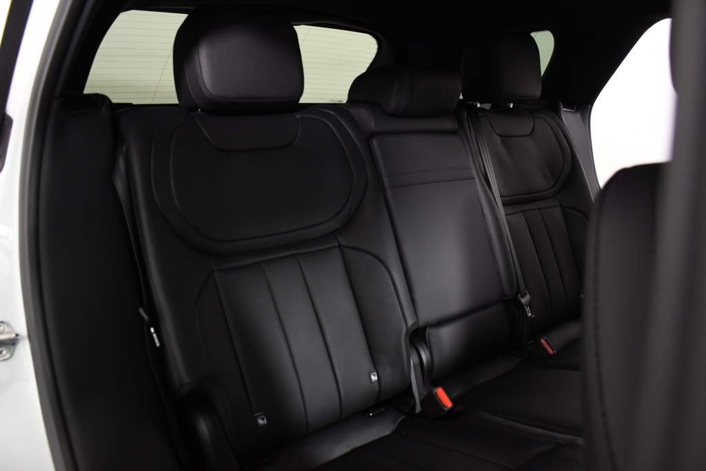 2025 Land Rover Range Rover Sport P360 S photo 22