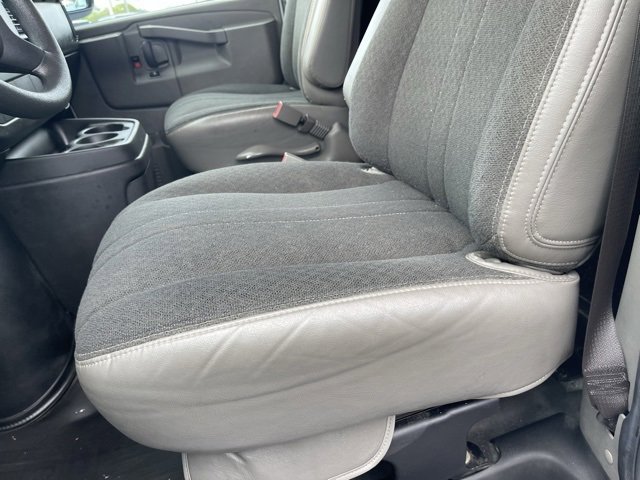 2023 Chevrolet Express Cargo Van 2500 photo 14
