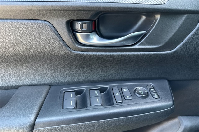 2026 Honda CR-V LX photo 8