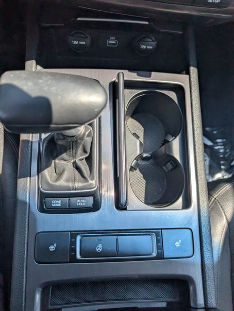 2019 Genesis G80 3.8 photo 29
