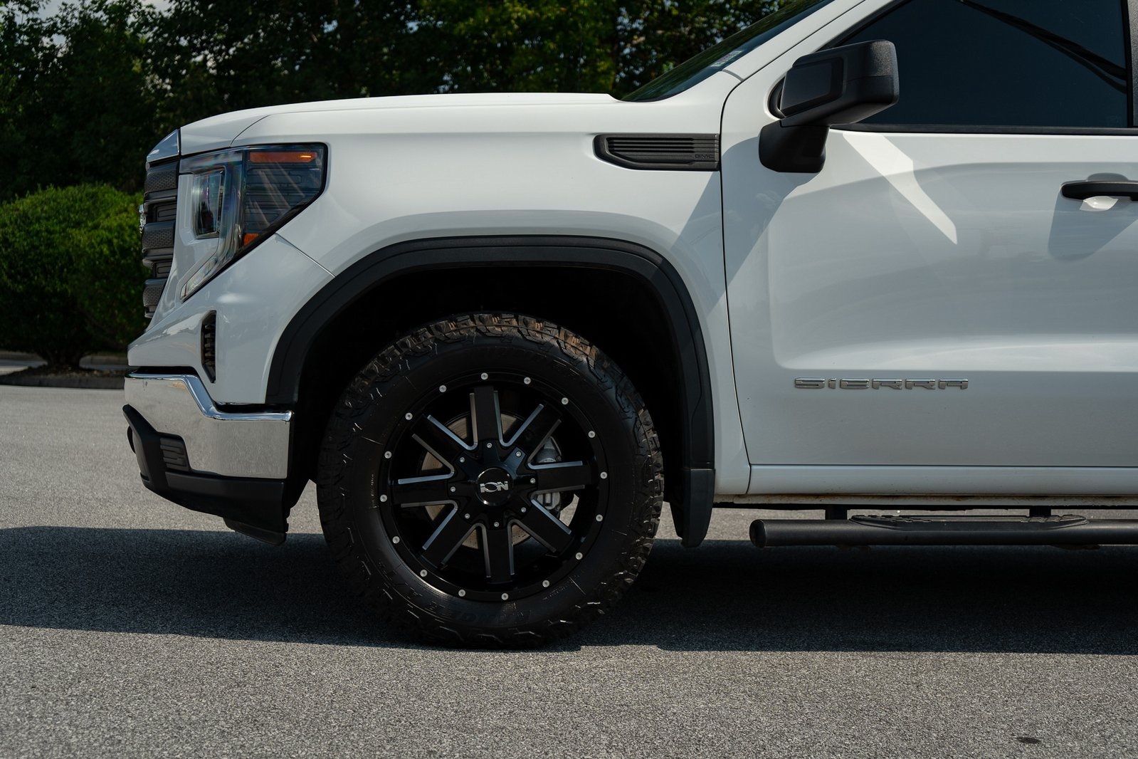 2024 Gmc Sierra Base photo 3