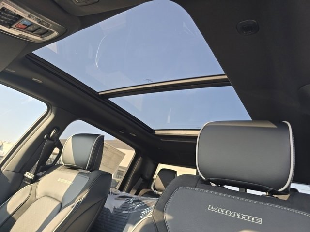 2026 Ram 1500 Laramie photo 2