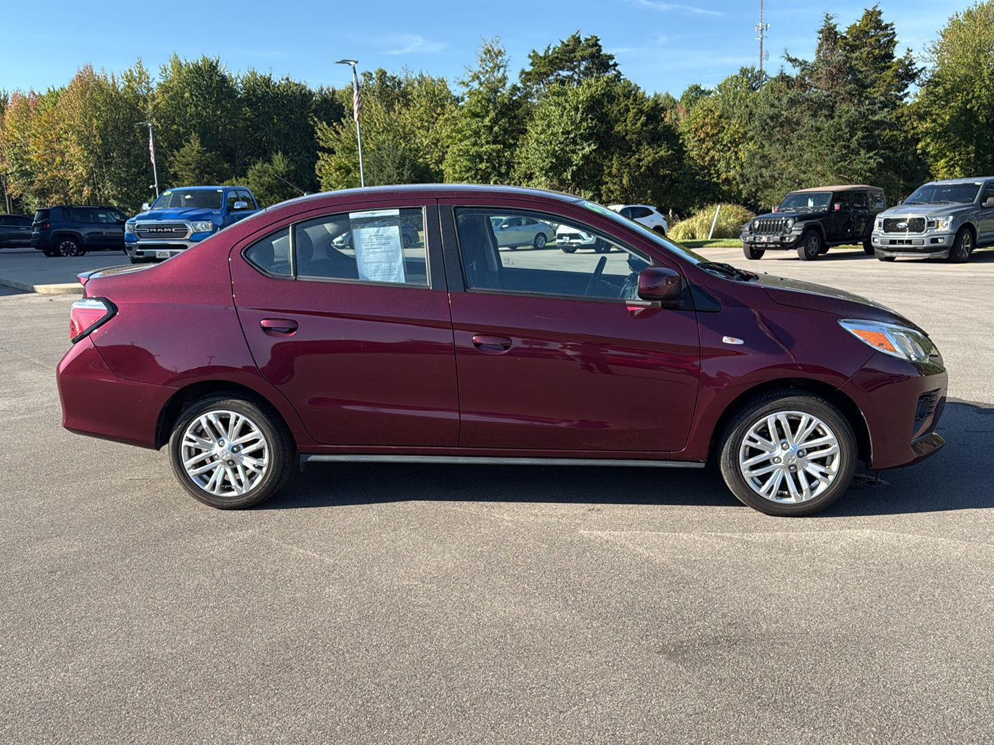 2024 Mitsubishi Mirage G4 LE photo 4