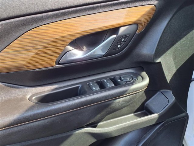 2020 Gmc Terrain SLE photo 16