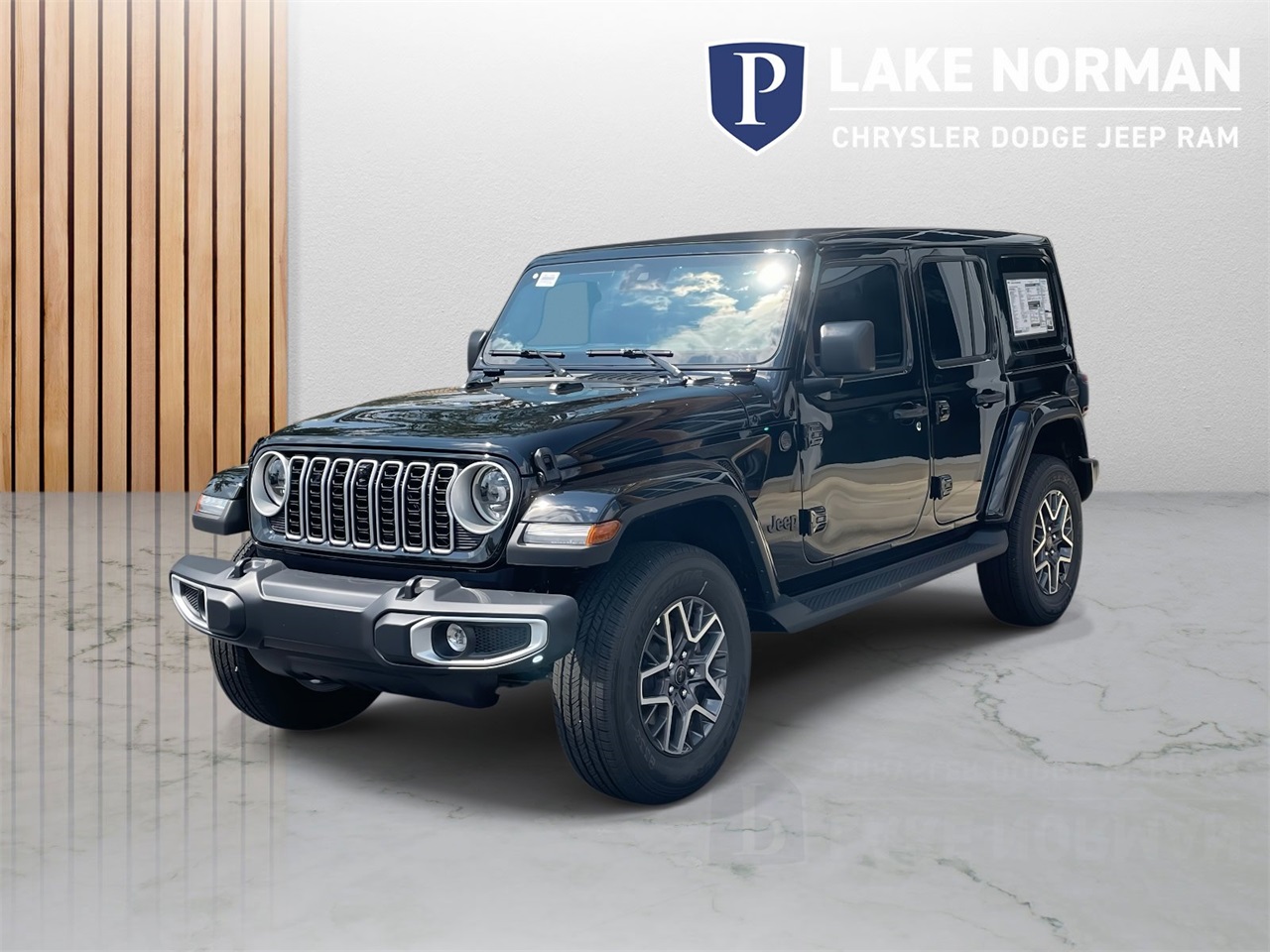2025 Jeep Wrangler Sahara photo 4