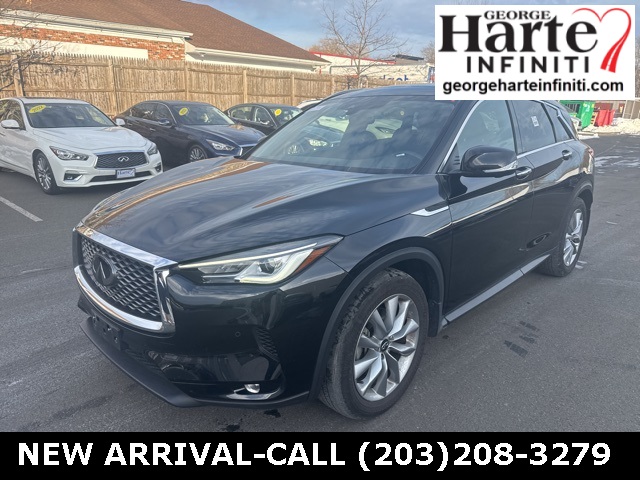 2022 INFINITI QX50 Essential