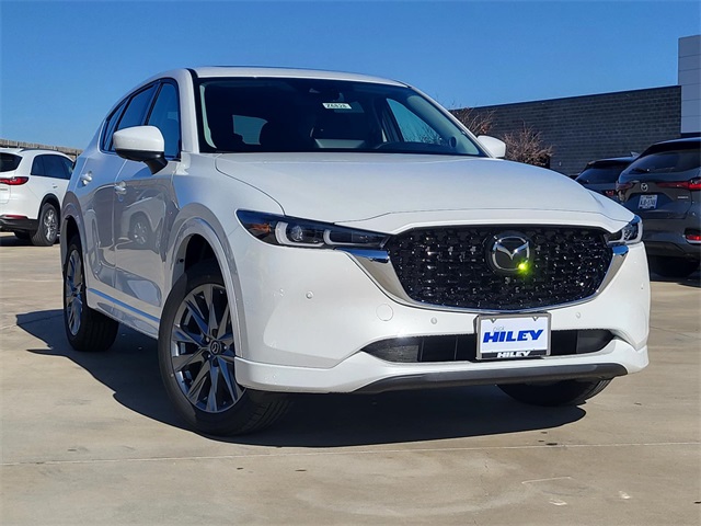 2025 Mazda CX-5 S Premium Plus package's photo