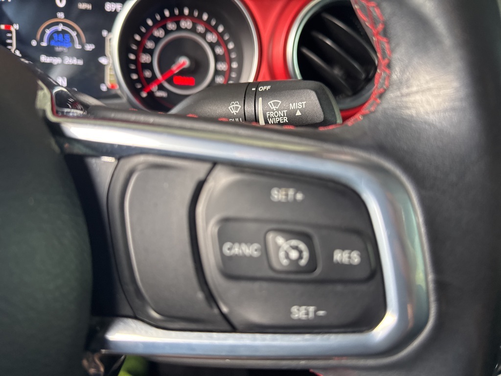 2020 Jeep Gladiator Rubicon photo 10