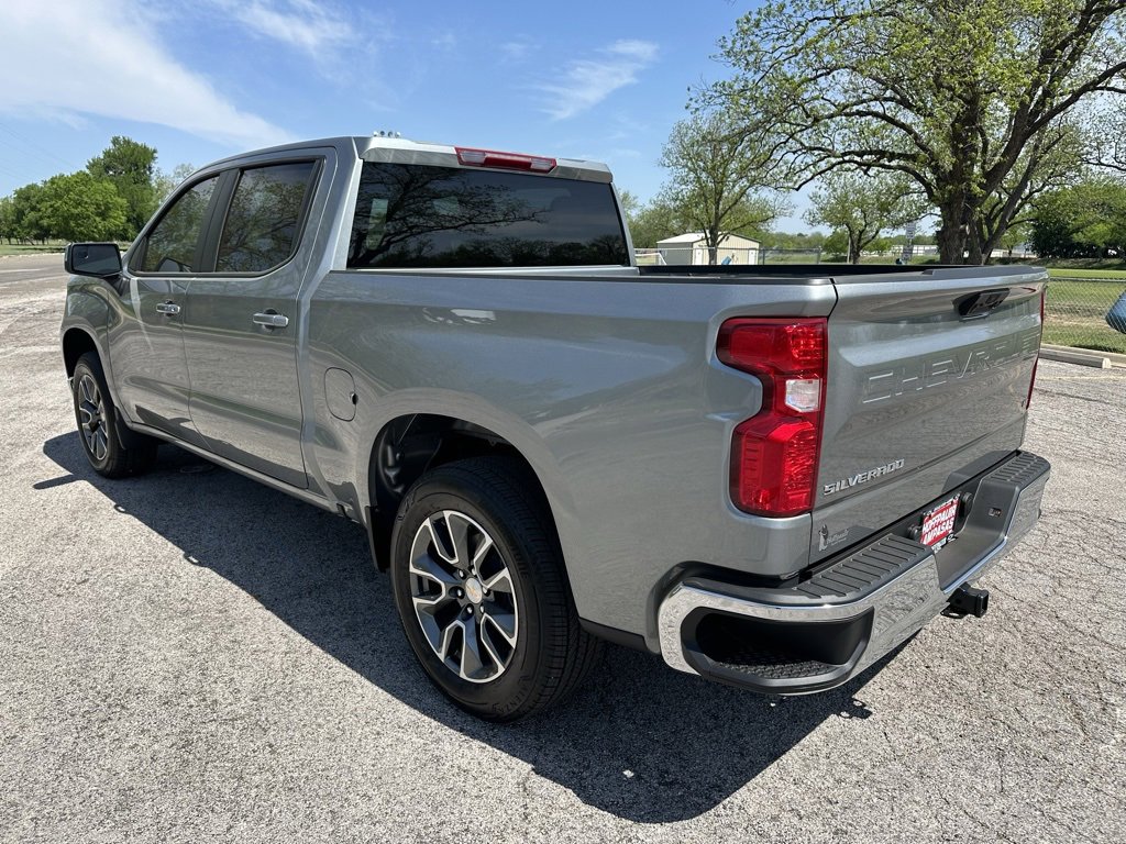 2025 Chevrolet Silverado 1500 LT photo 6