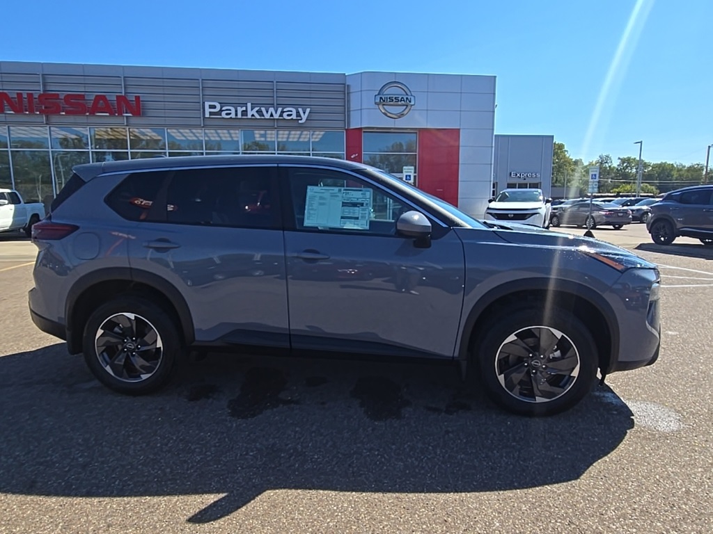 2026 Nissan Rogue SV photo 7