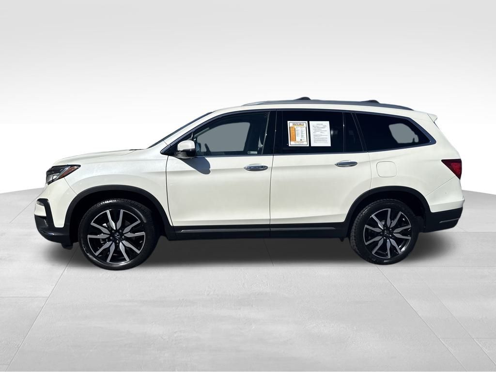 2019 Honda Pilot Touring photo 2