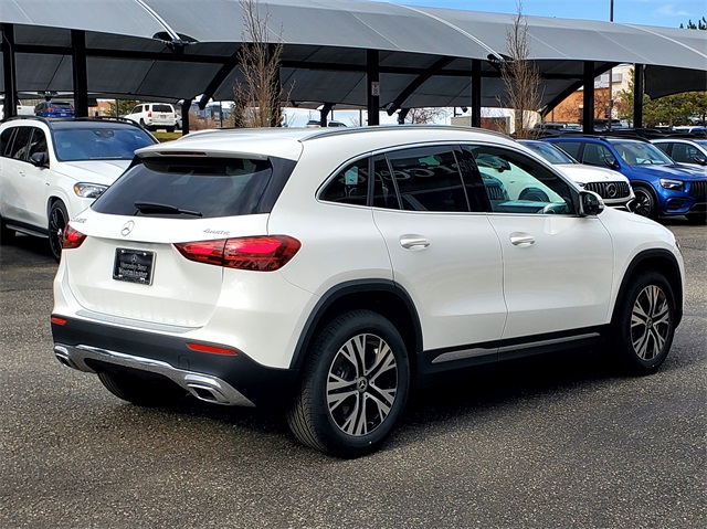 2025 Mercedes Benz GLA 250 4MATIC photo 4