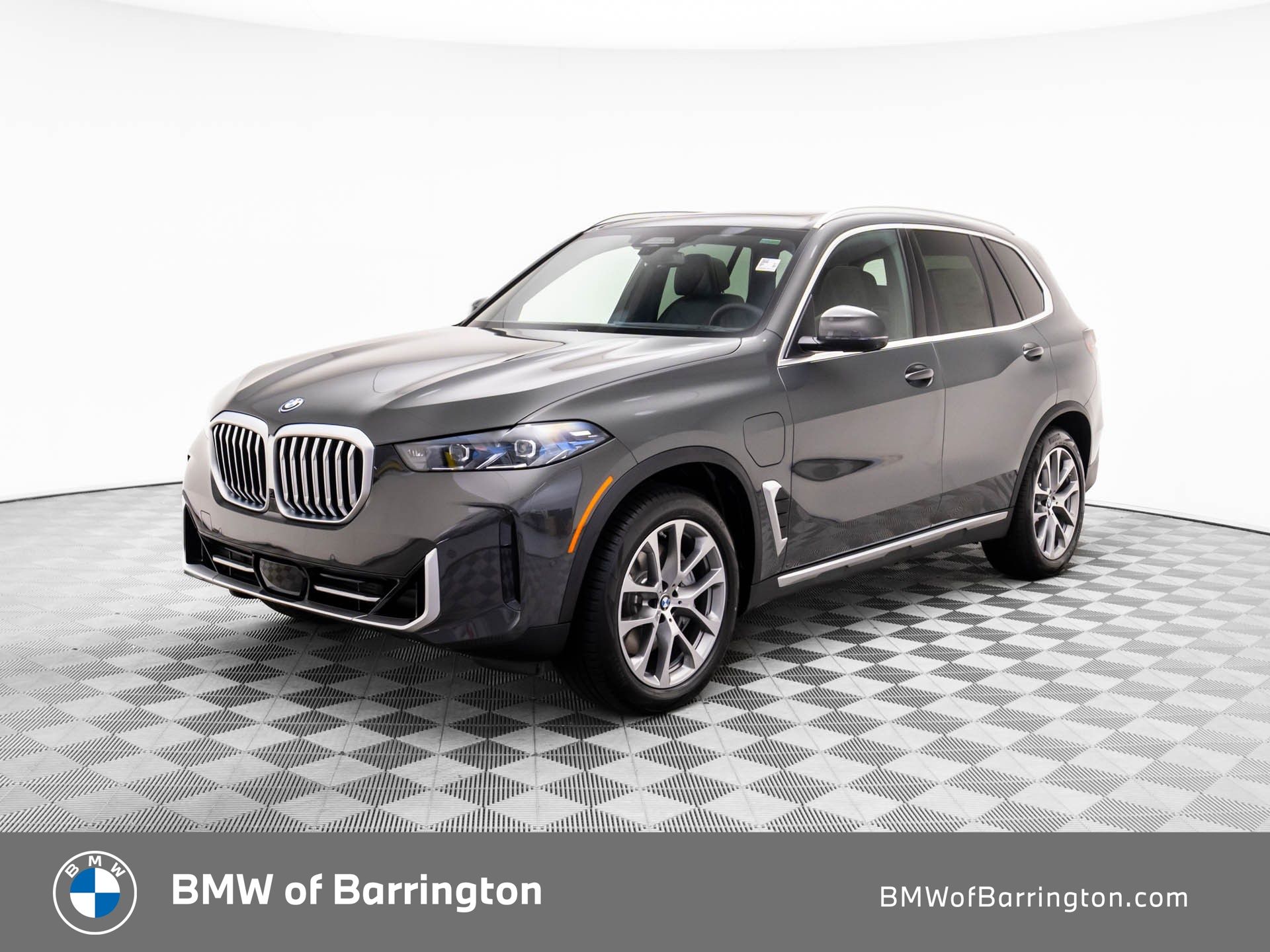 2026 BMW X5 50e's photo