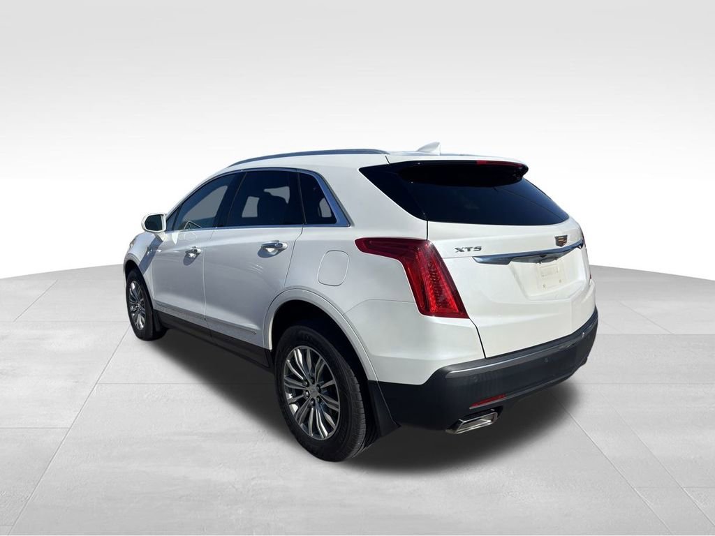 2019 Cadillac XT5 Luxury photo 9