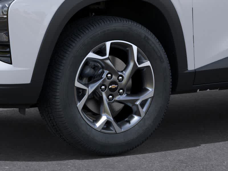 2025 Chevrolet Trax LT photo 7
