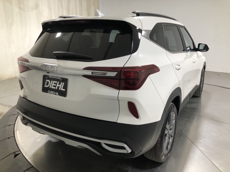 2023 Kia Seltos S photo 5