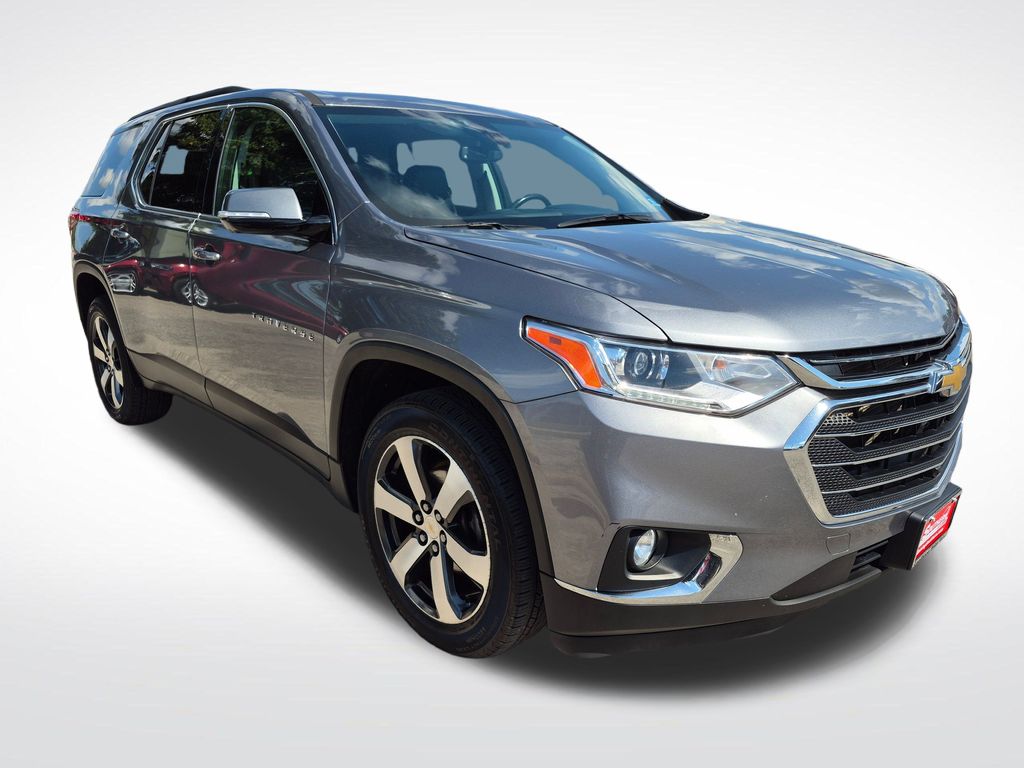 2020 Chevrolet Traverse 3LT photo 4
