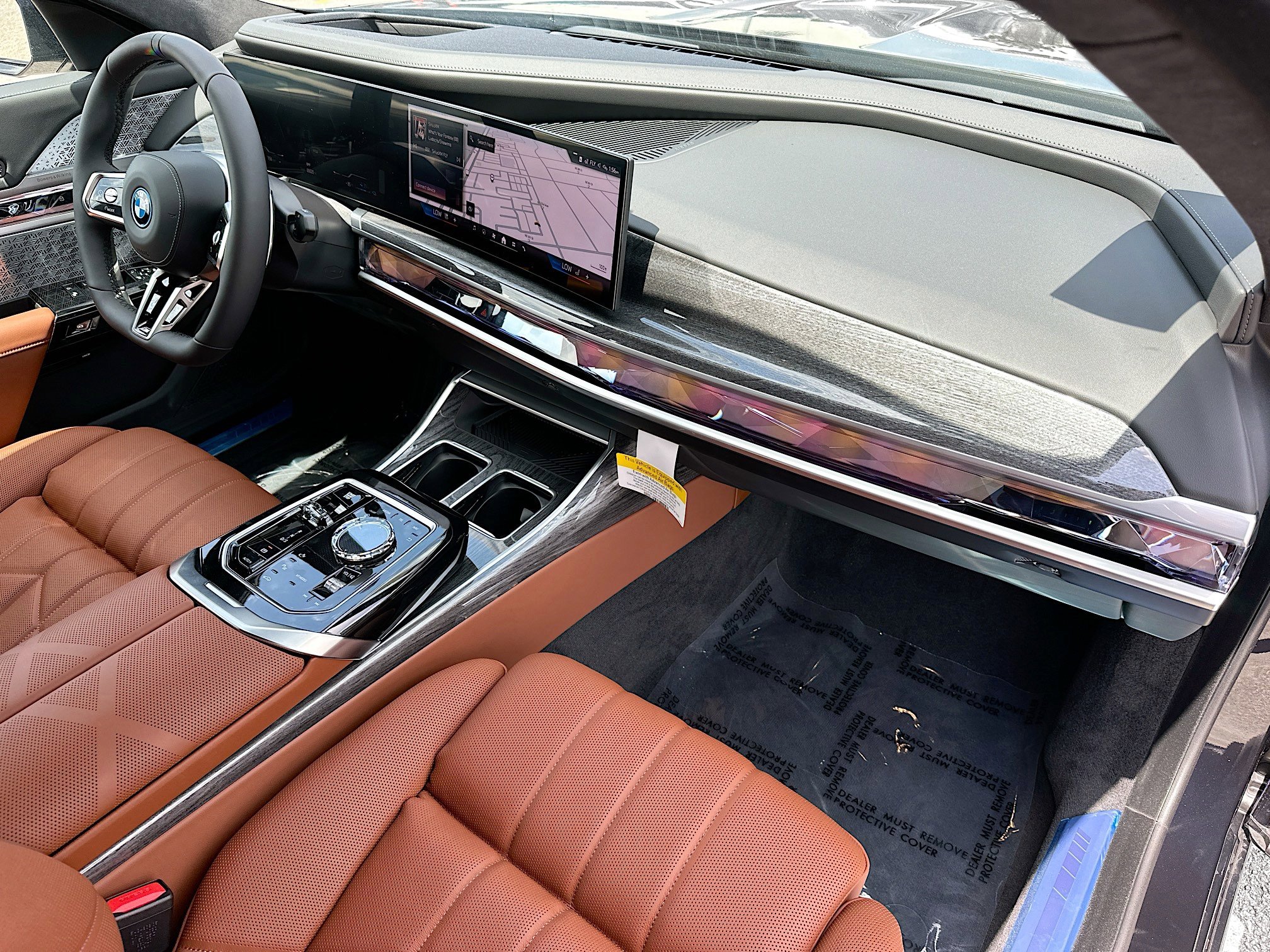 2025 Bmw 750e 750e xDrive photo 25