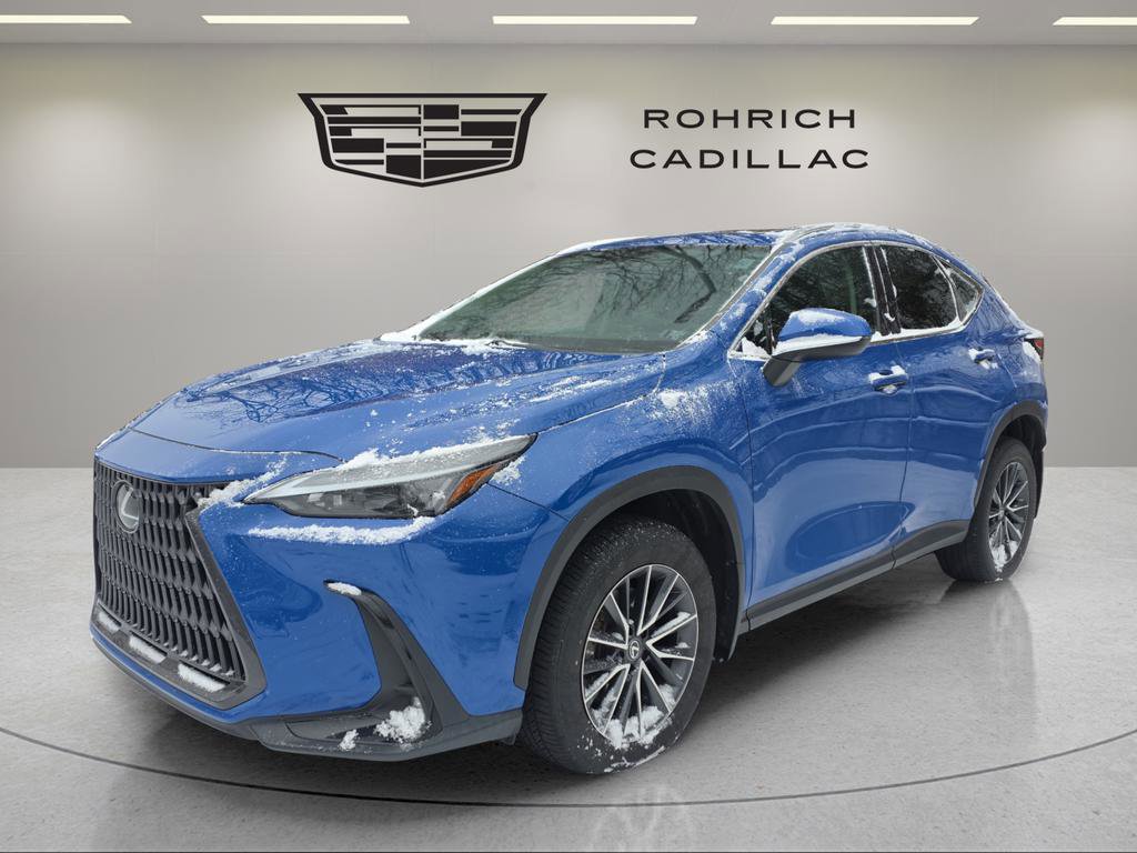 2022 Lexus NX 350's photo