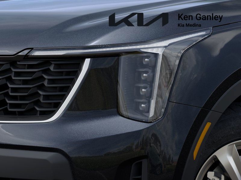 2026 Kia Sorento LX photo 7