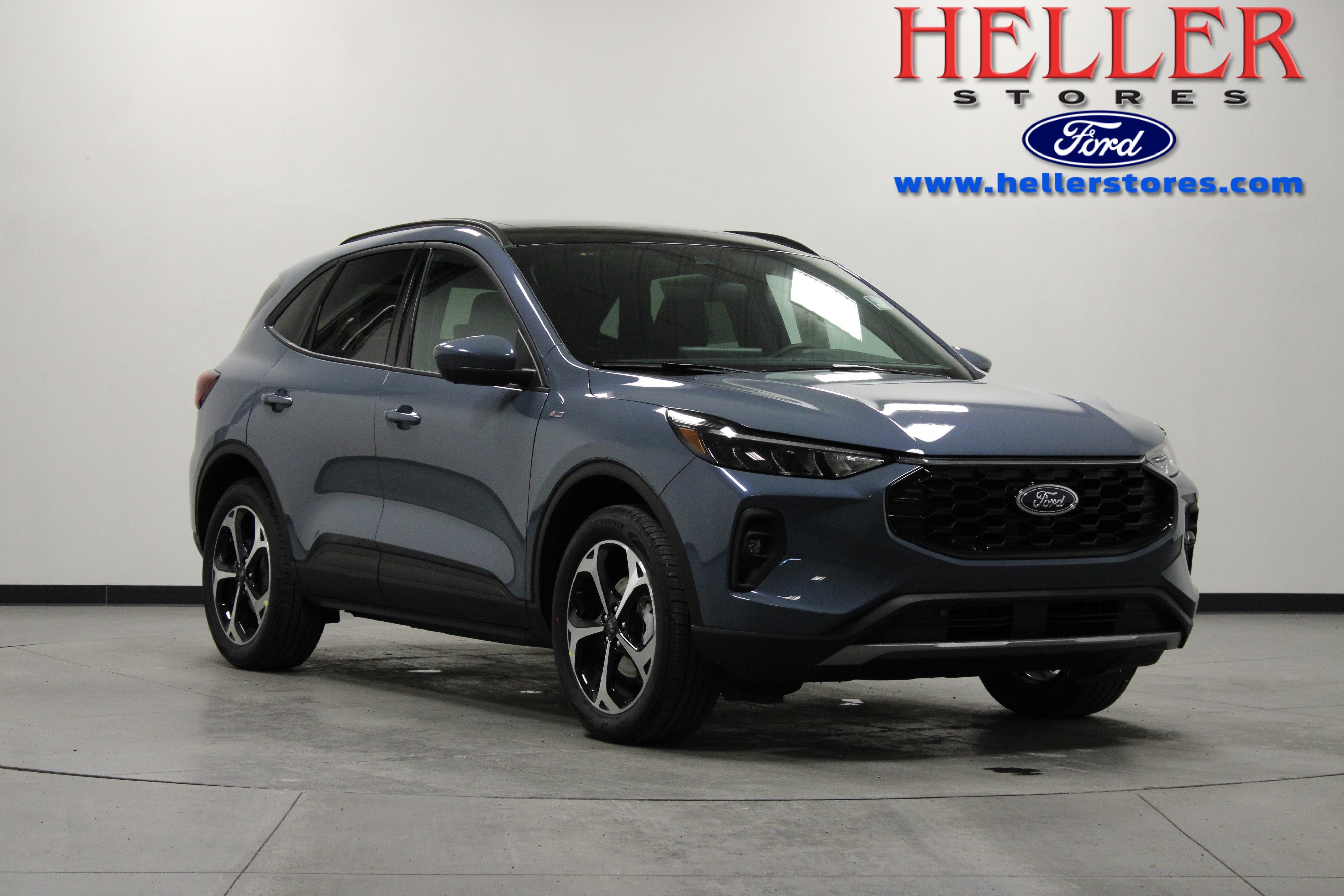 2026 Ford Escape ST-Line Select's photo