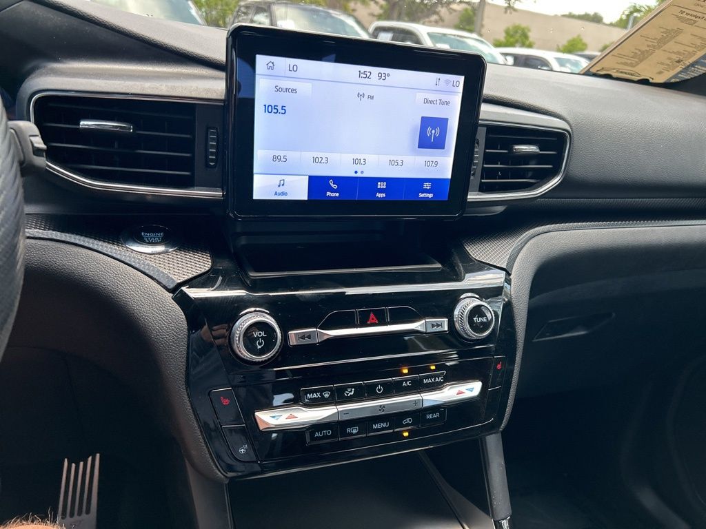 2023 Ford Explorer ST photo 25