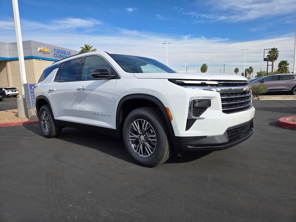 2026 Chevrolet Traverse LT's photo