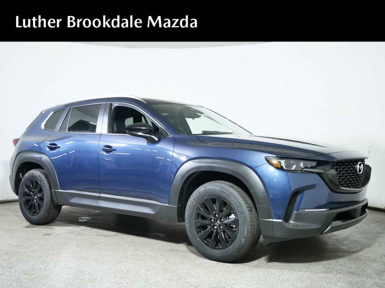 2025 Mazda CX-50 Select's photo