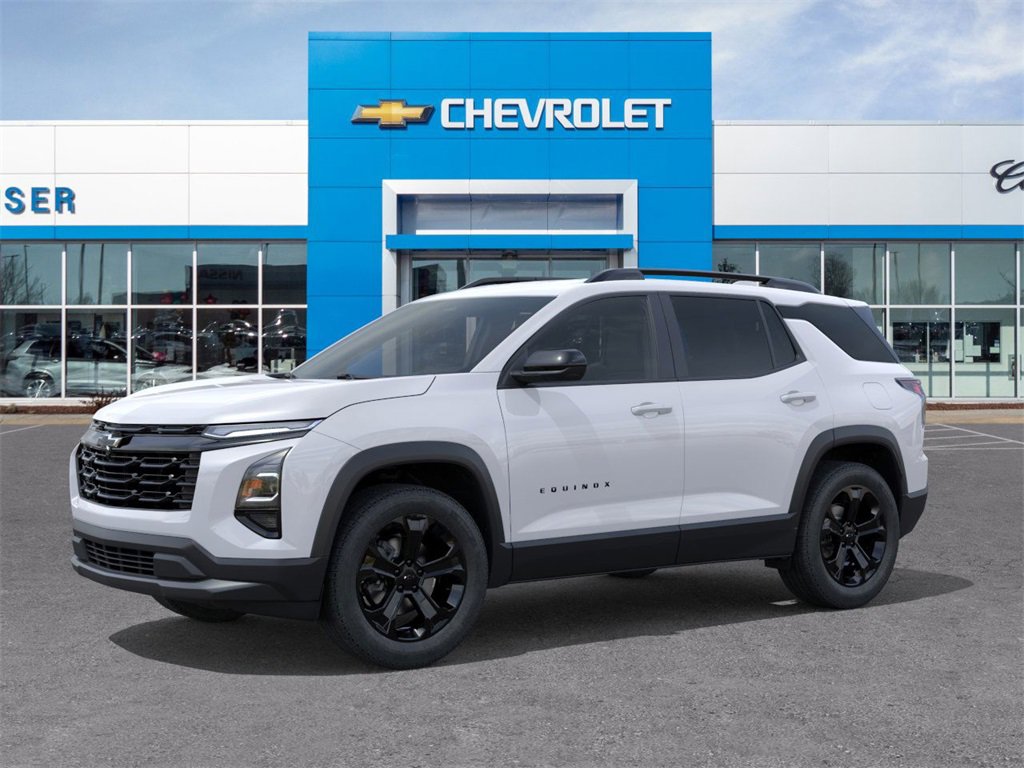 2026 Chevrolet Equinox LT photo 2