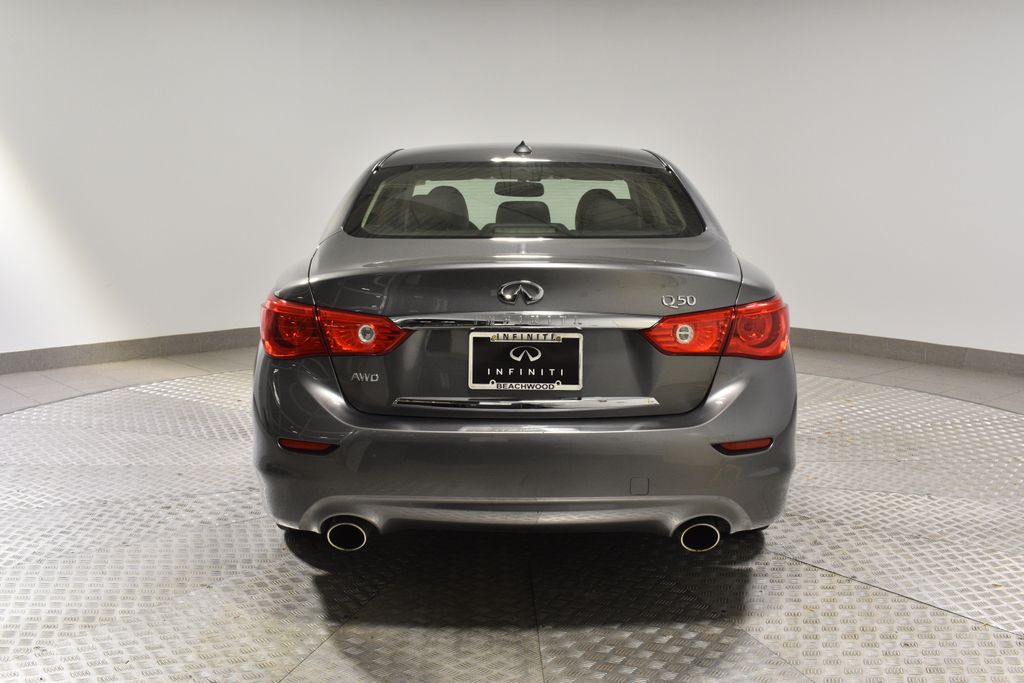 2017 Infiniti Q50 2.0t Premium photo 4