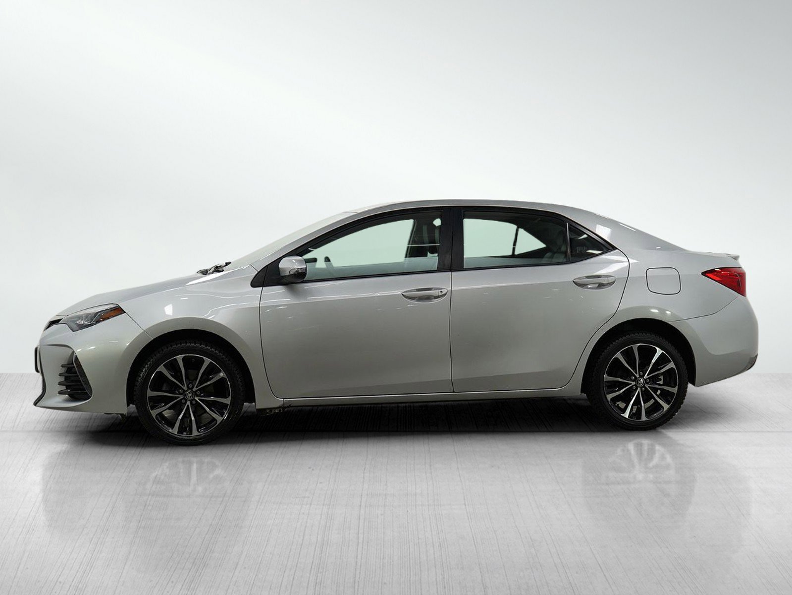 Used 2019 Toyota Corolla XSE with VIN 5YFBURHEXKP875967 for sale in White Bear Lake, Minnesota