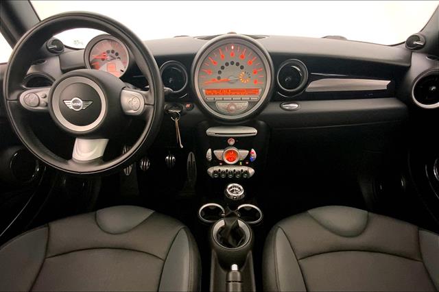 2010 Mini Cooper S photo 15
