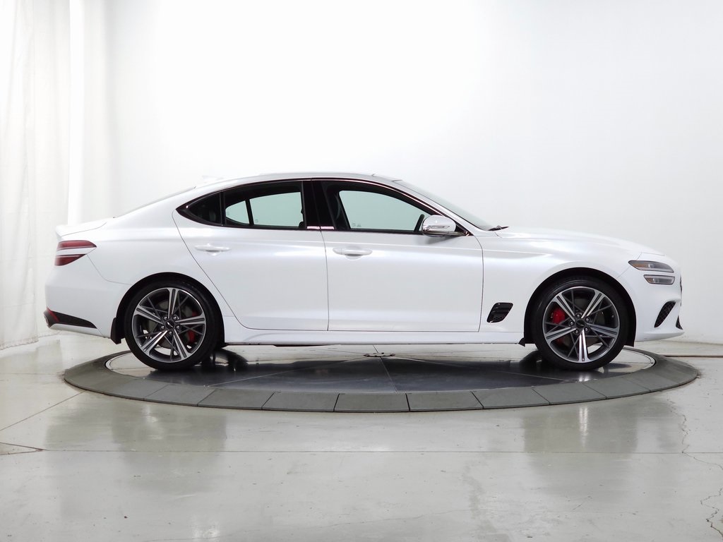 2025 Genesis G70 2.5T Sport Prestige photo 10