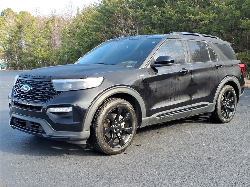 2024 Ford Explorer ST-LINE's photo