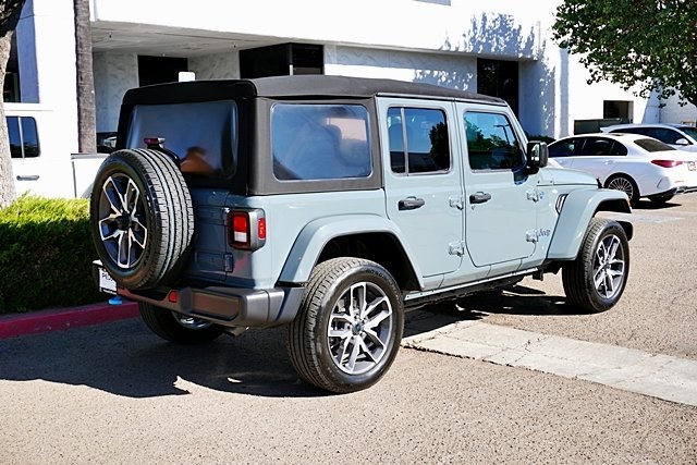 2024 Jeep Wrangler Sport S 4xe photo 7