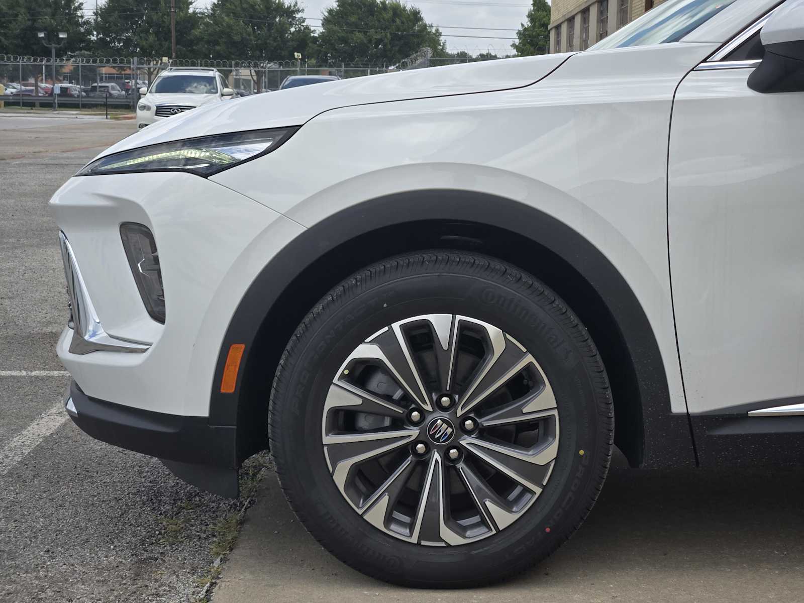 2025 Buick Envision Preferred photo 6