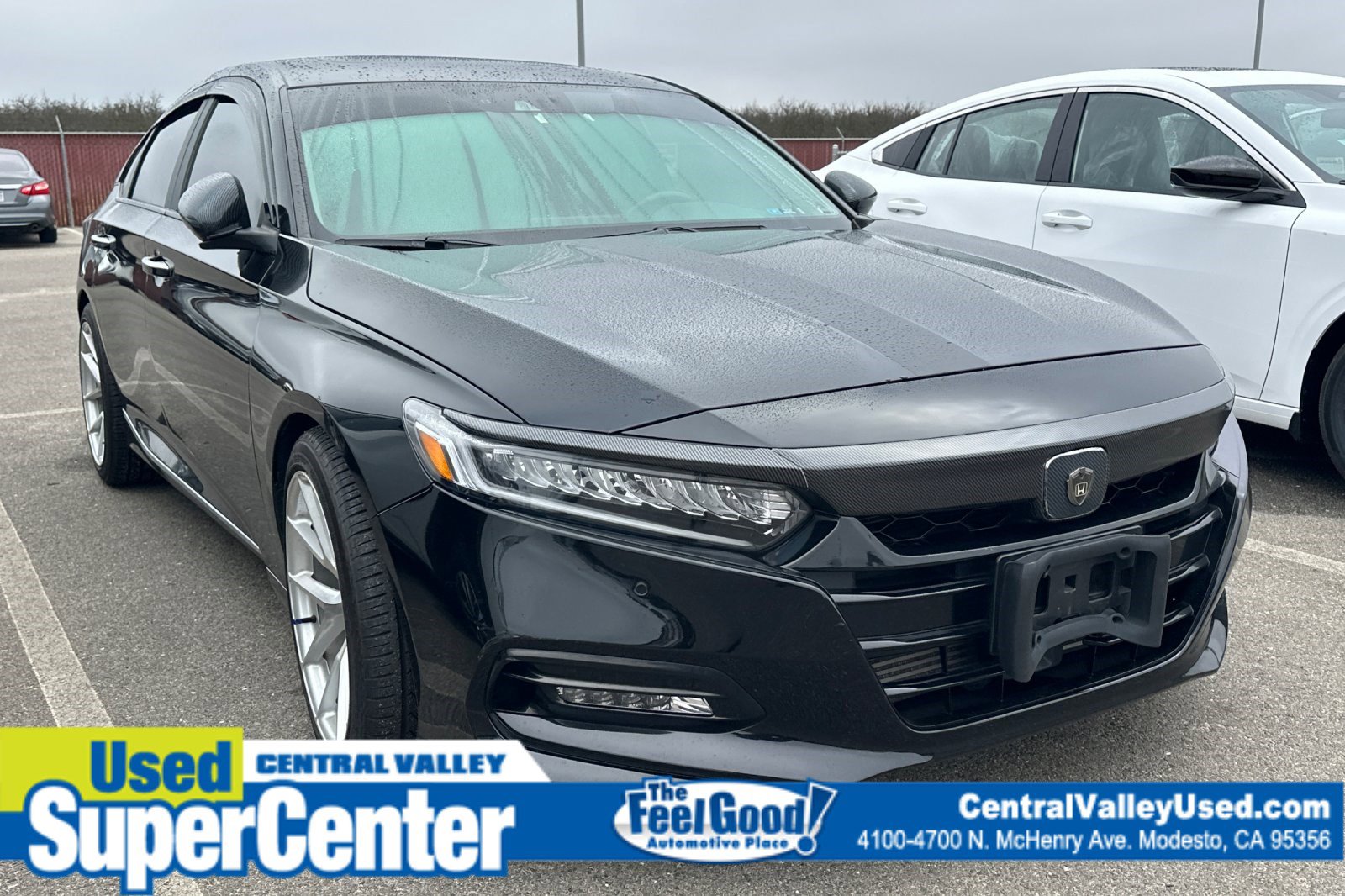 2018 Honda Accord Touring's photo