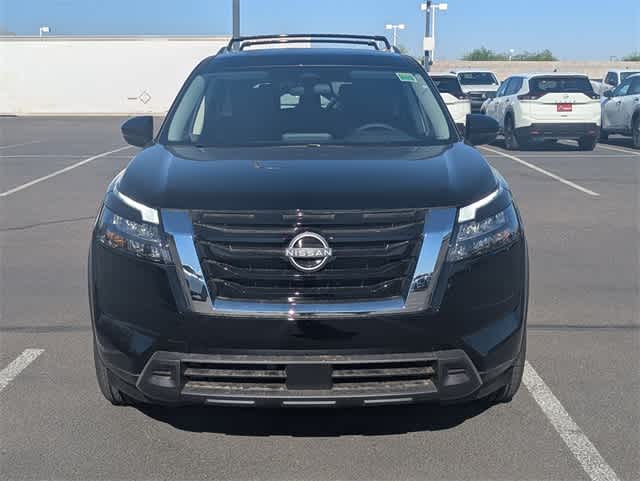 2025 Nissan Pathfinder SV photo 8