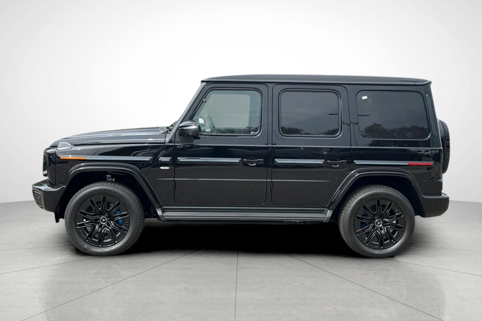 2025 Mercedes Benz G photo 28