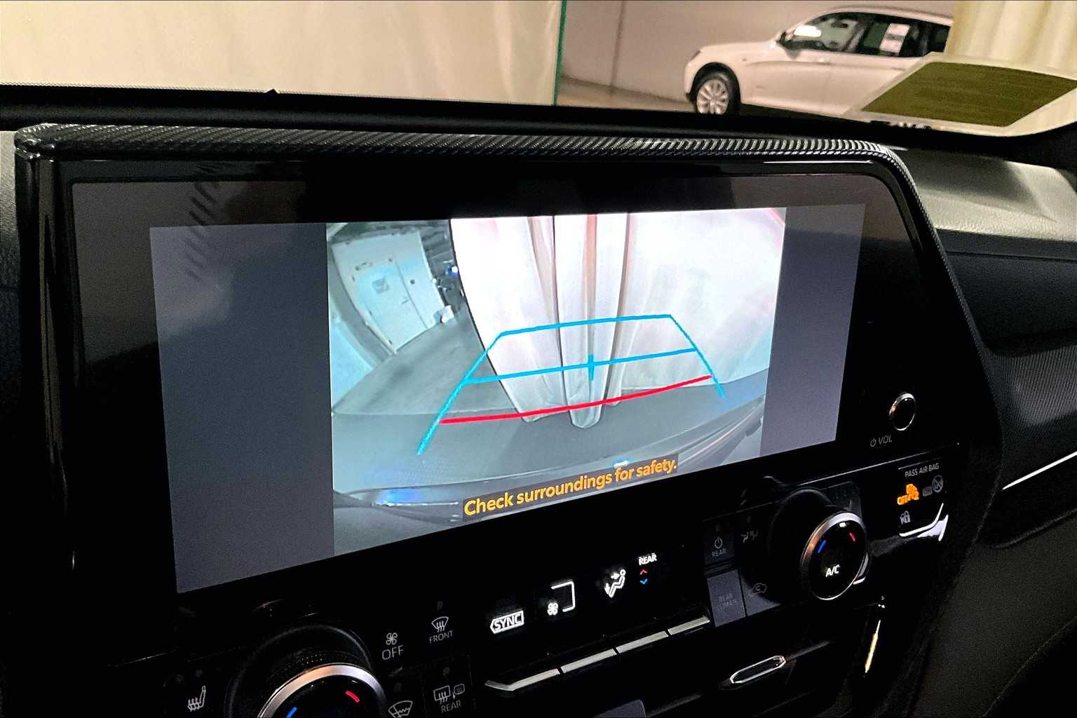 2023 Toyota Highlander XSE photo 27