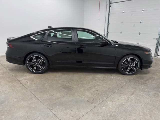 2025 Honda Accord Hybrid Sport photo 4