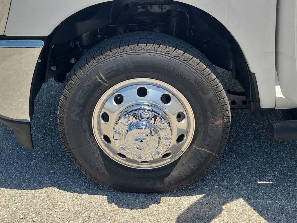 2025 Ram 3500 Tradesman photo 12