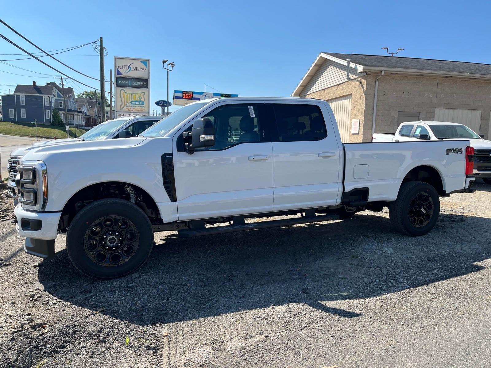 2026 Ford F-250 Lariat photo 6
