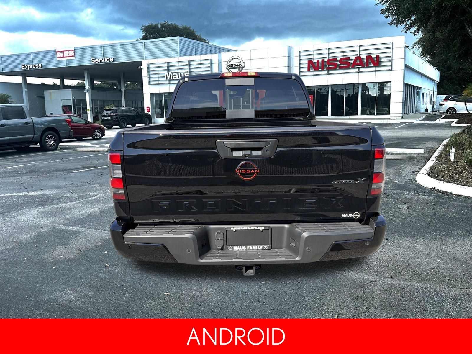 2024 Nissan Frontier PRO-X photo 2