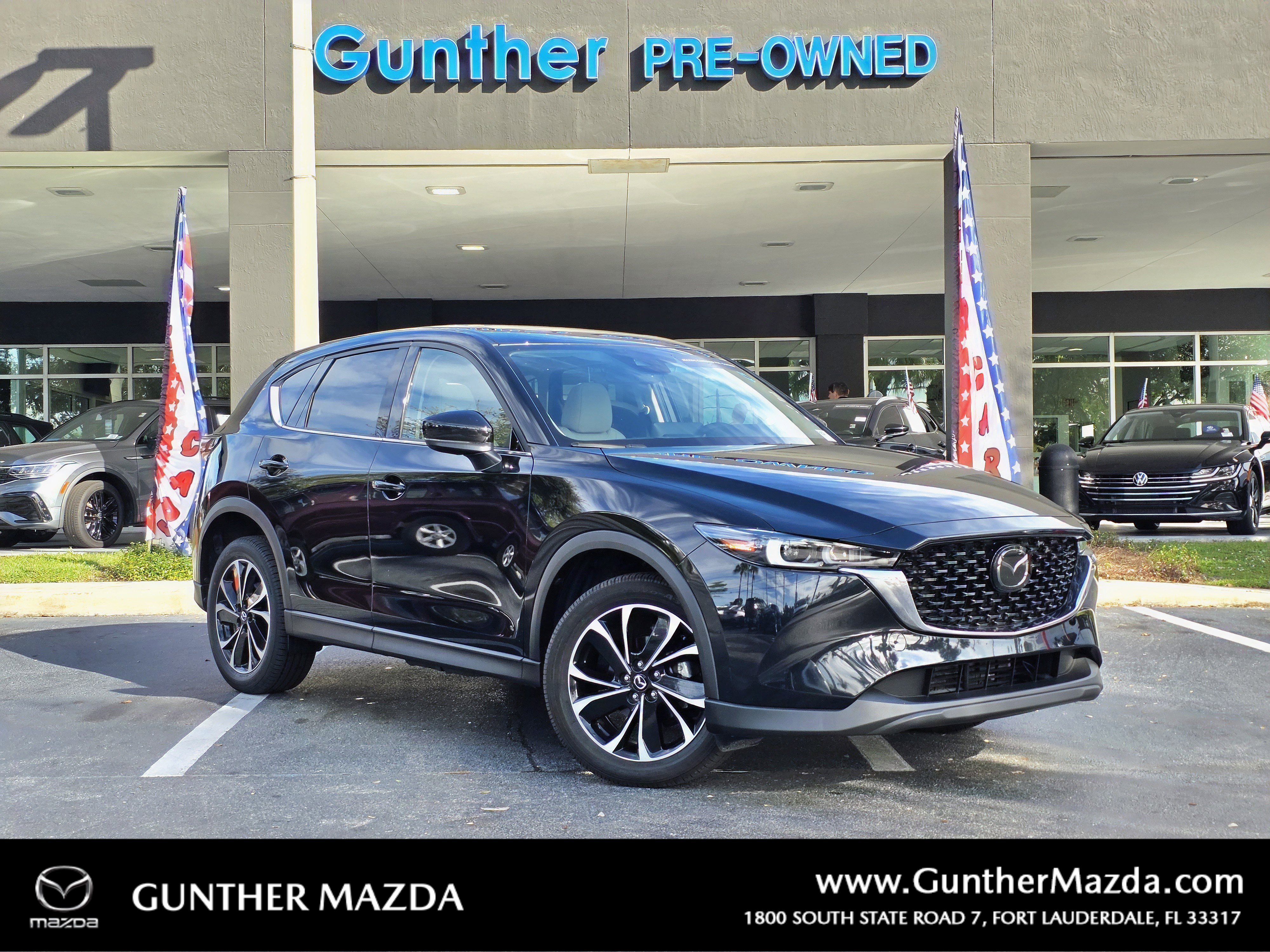 2023 Mazda CX-5 S Premium package's photo