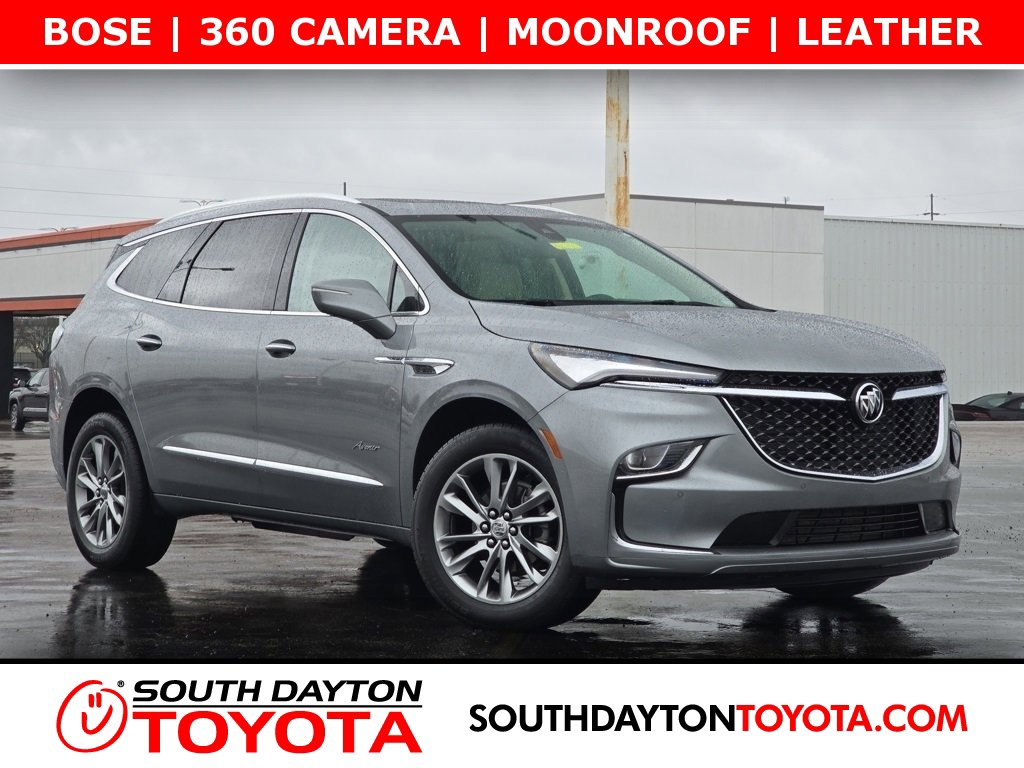 2024 Buick Enclave Avenir's photo