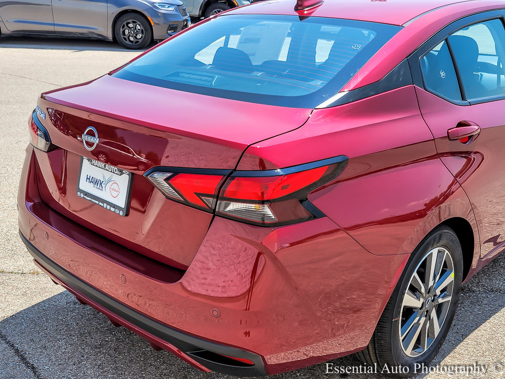 2025 Nissan Versa SV photo 6